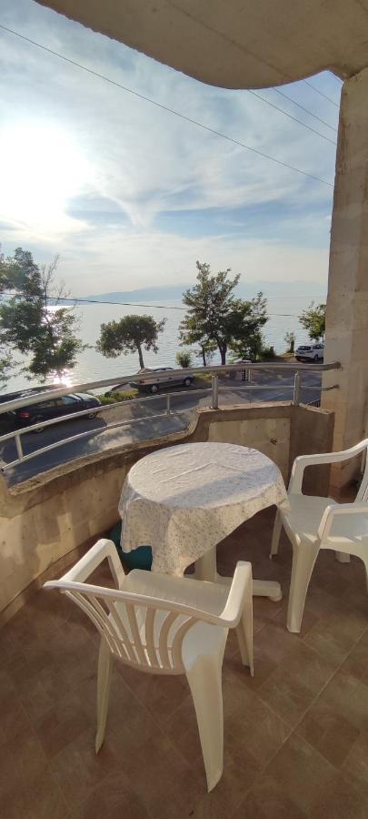 Apartments Vela - Pestani, Ohrid Ngoại thất bức ảnh
